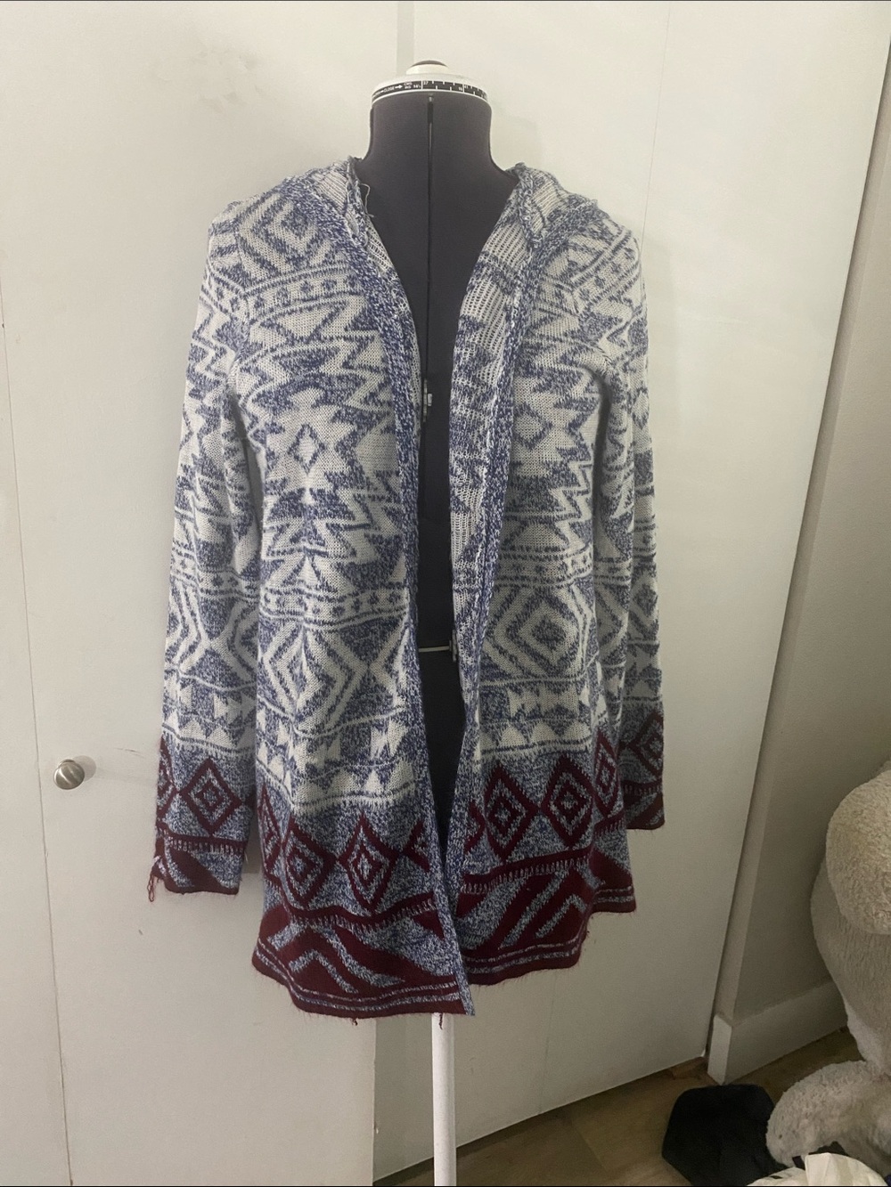 fresh Open-Front Hooded Cardigan in Blue, White & Burgundy